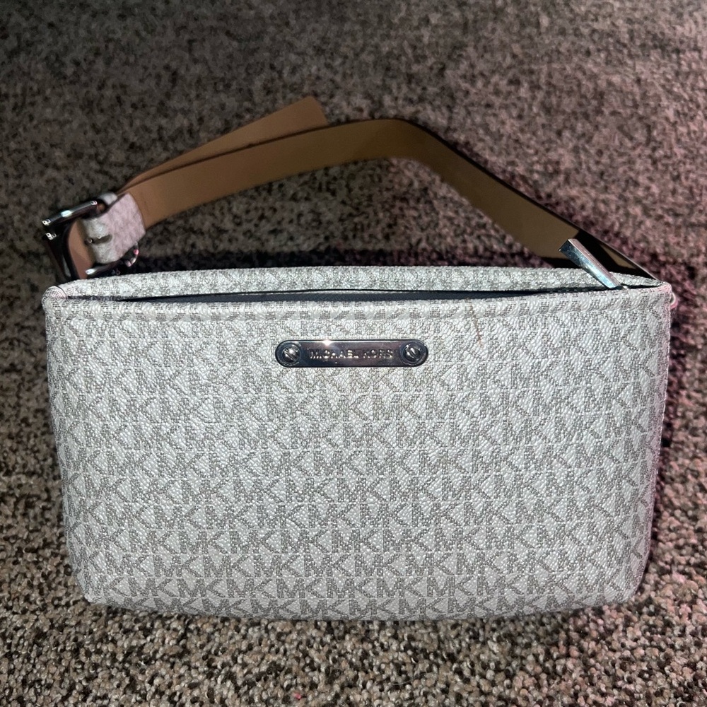 Michael Kors Belt Bag